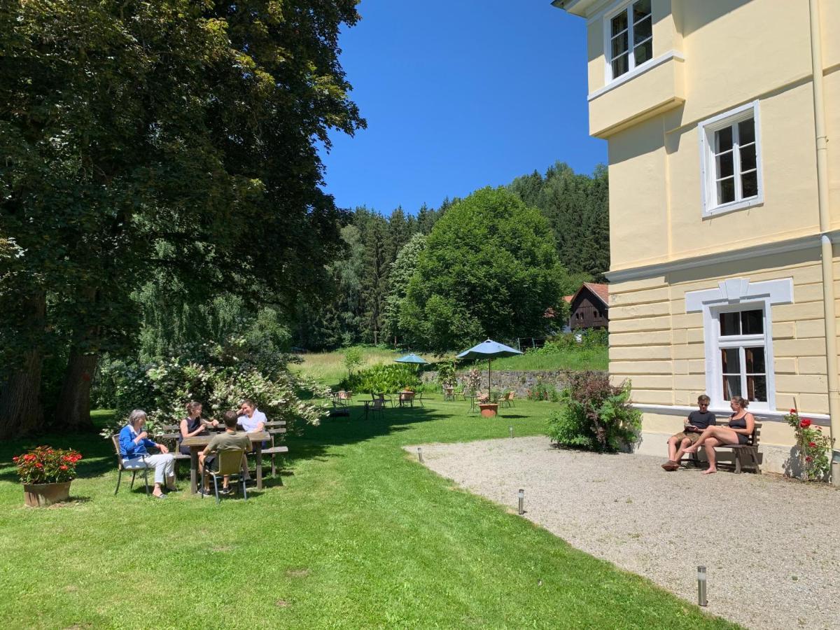 Hotel Landsitz Pichlschloss Neumarkt in Steiermark Esterno foto