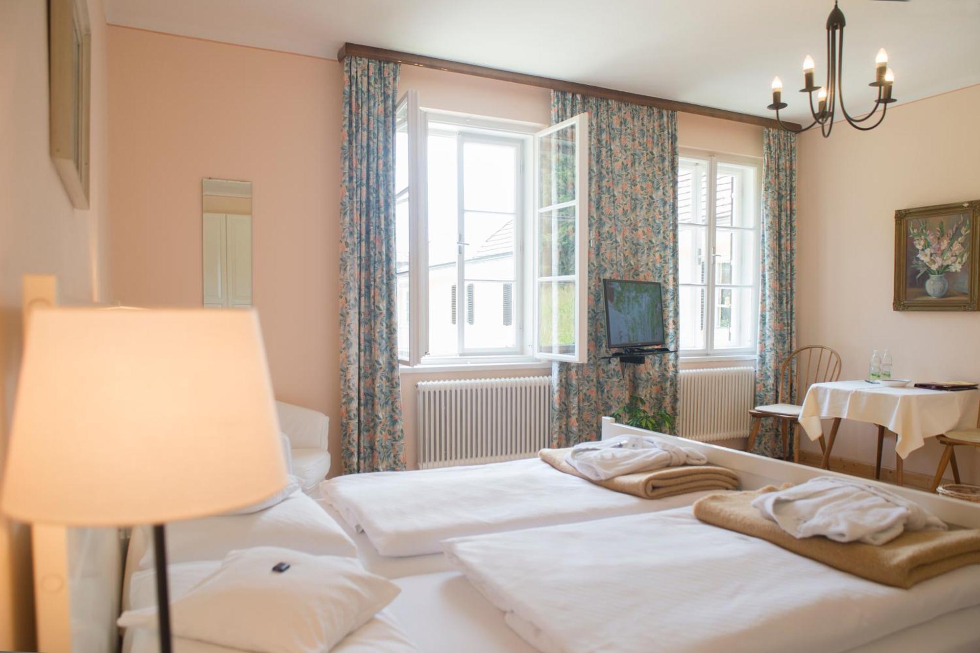 Hotel Landsitz Pichlschloss Neumarkt in Steiermark Esterno foto