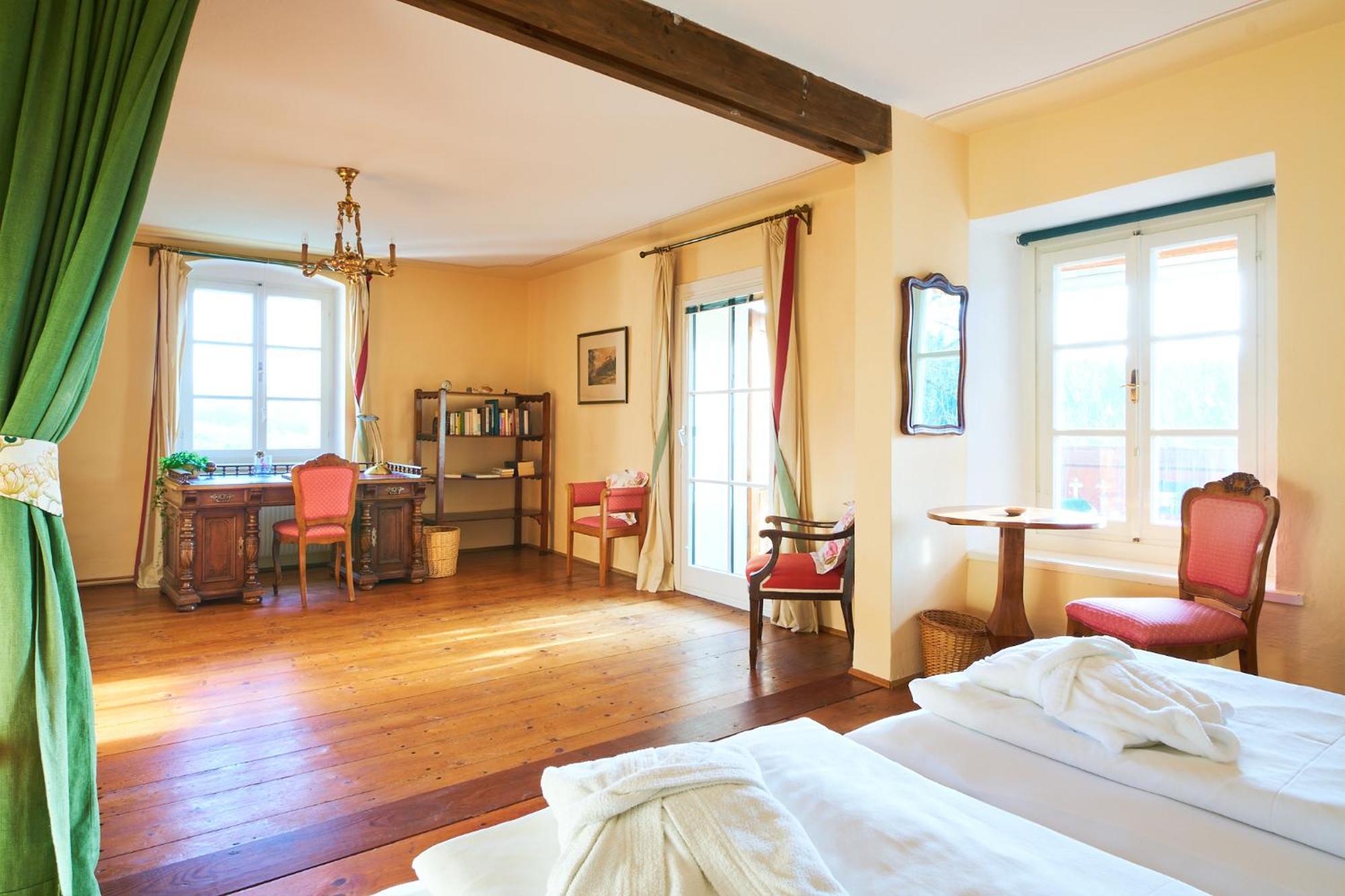 Hotel Landsitz Pichlschloss Neumarkt in Steiermark Esterno foto