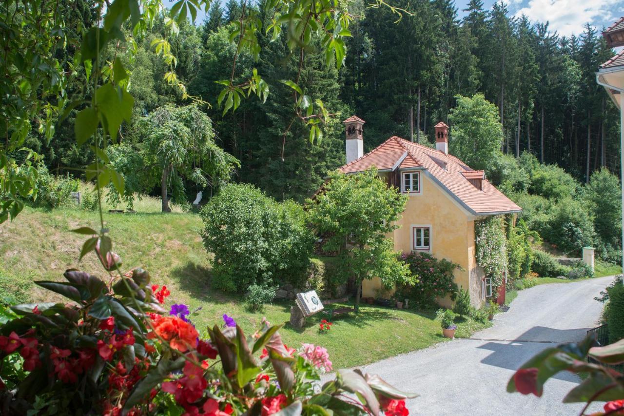 Hotel Landsitz Pichlschloss Neumarkt in Steiermark Esterno foto
