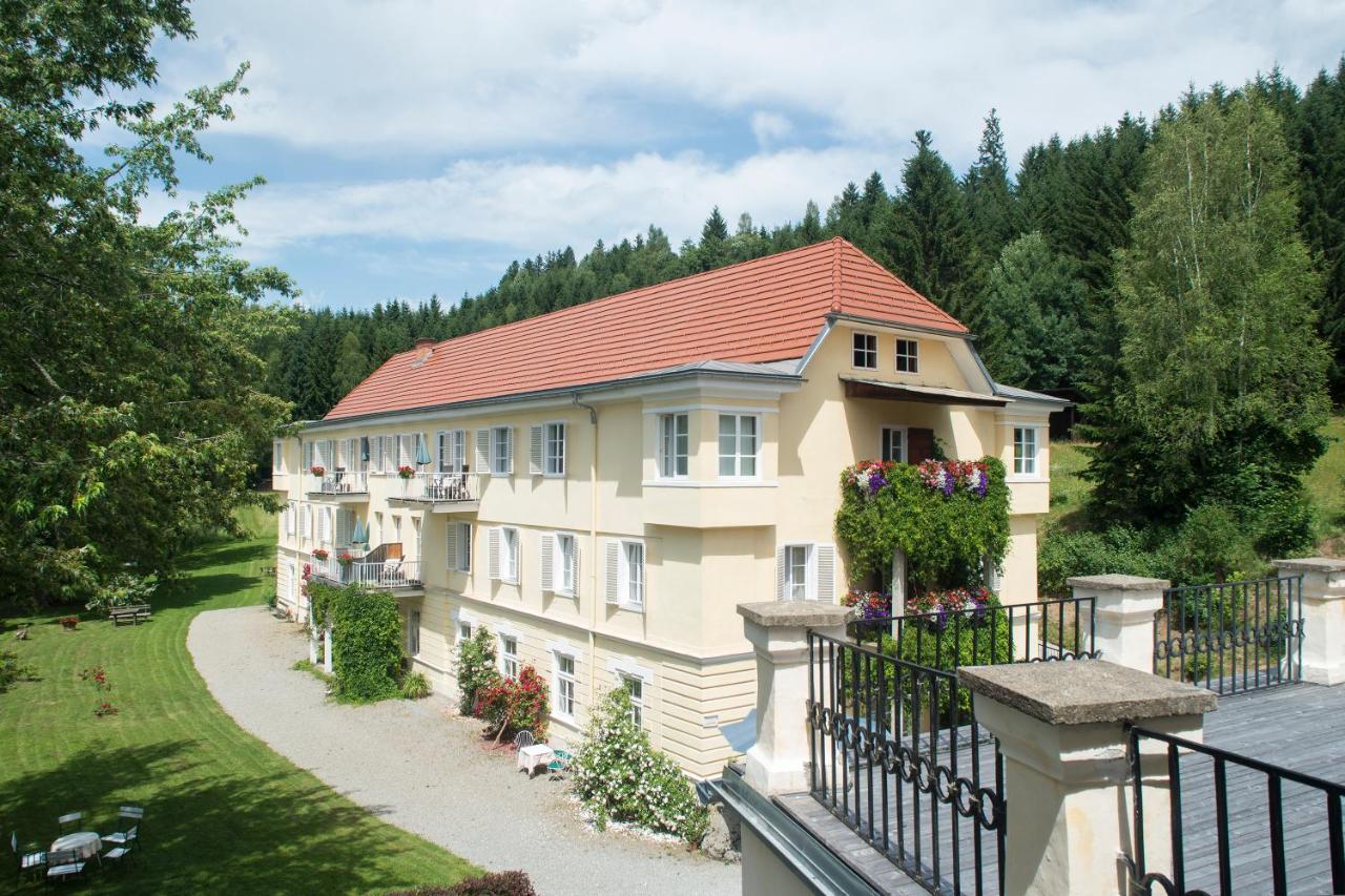 Hotel Landsitz Pichlschloss Neumarkt in Steiermark Esterno foto